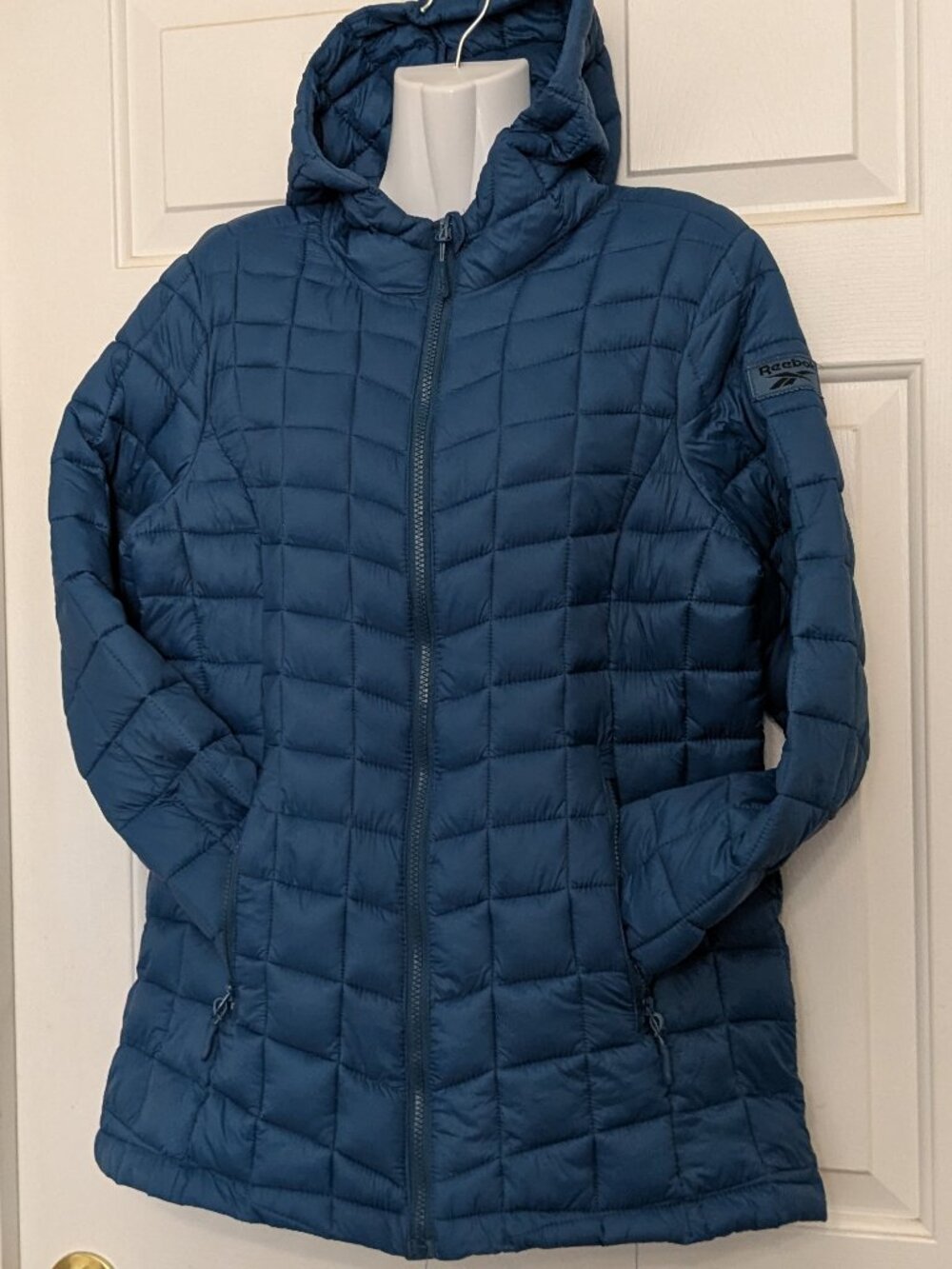 Reebok Women's Blue Full-Zip Stand Collar Puffer Jacket Size L .